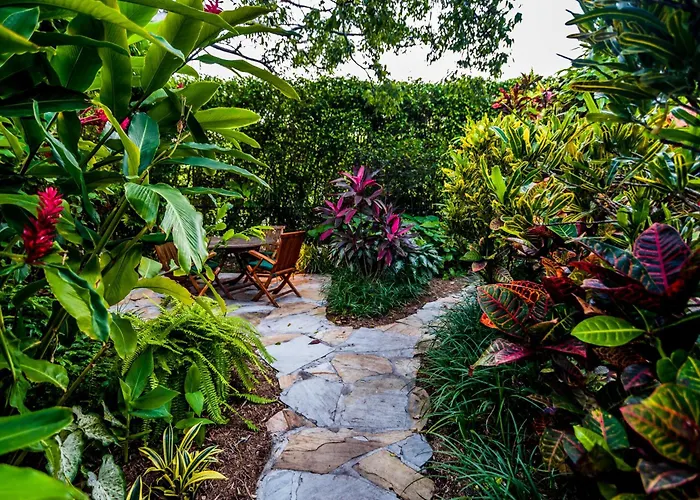 Delray Beach hotels near Atlantic Dunes Park