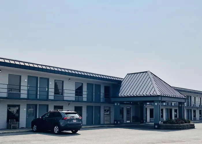 Rogers hotels near Daisy Airgun Museum