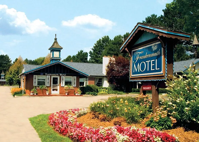 Frankenmuth hotels near Michigan Heroes Museum