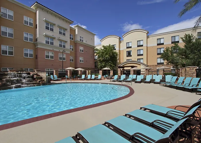Glendale Beach hotels