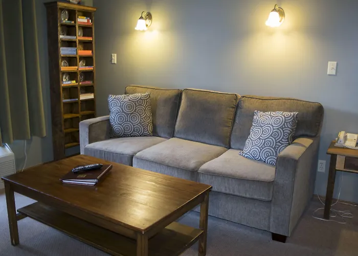 Canmore Hotels With Amazing Views