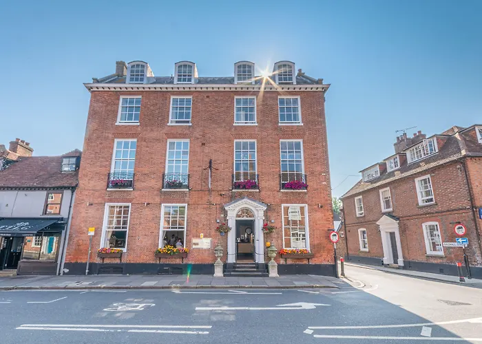 Chichester Hotels With Amazing Views