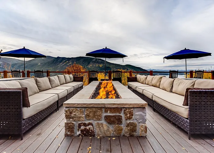 Grand Lake Beach hotels
