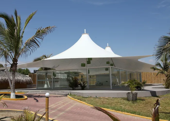 Vichayito Beach hotels