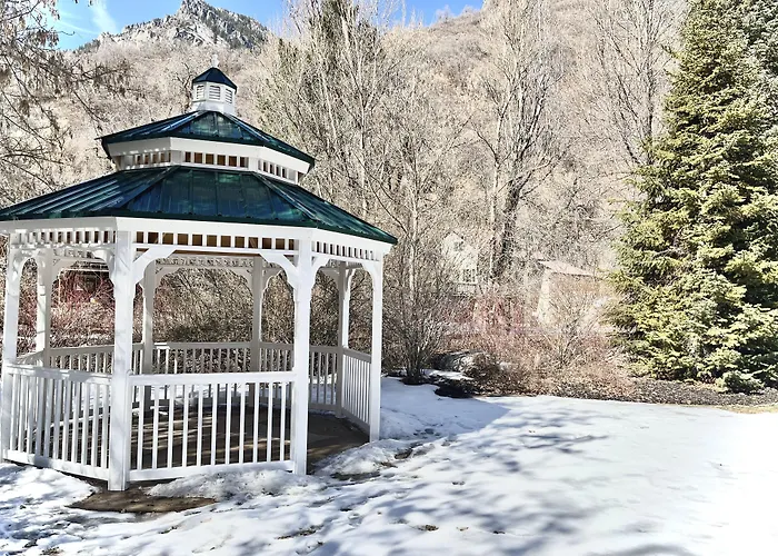 Ogden Hotels With Amazing Views