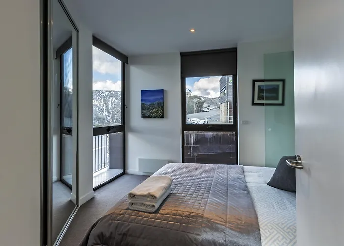 Falls Creek Hotels With Amazing Views