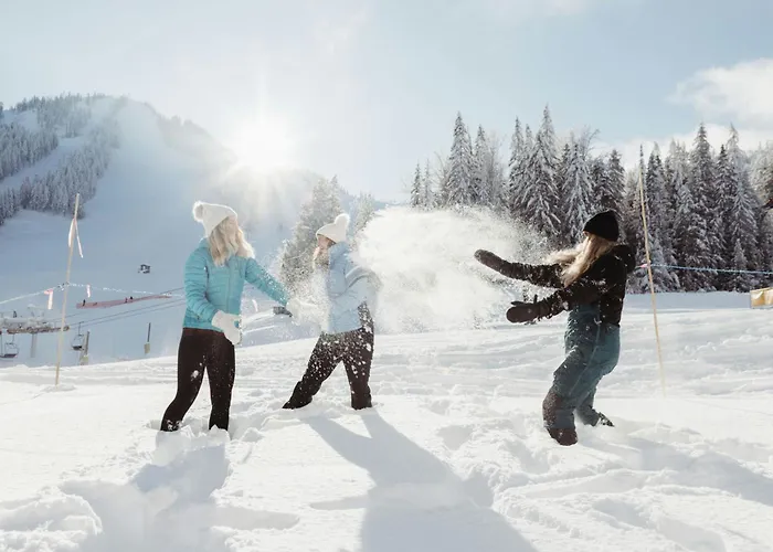 Rossland Hotels With Amazing Views