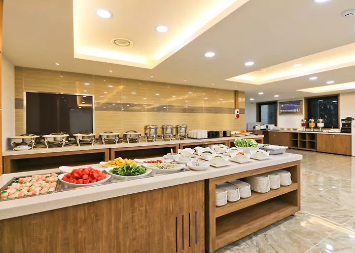 Busan hotels near Song Sang-hyeon Square