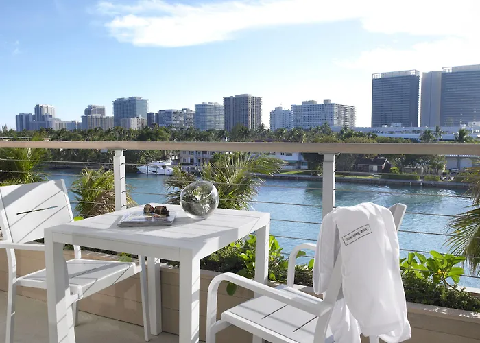 Bal Harbour Hotels With Amazing Views