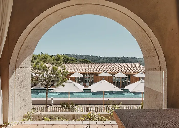 La Croix-Valmer Beach hotels