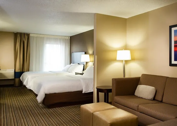 Hayward Beach hotels