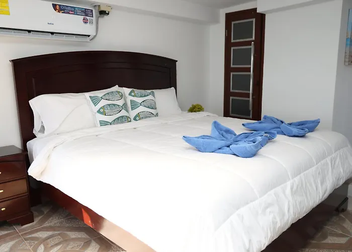 Santa Catalina Beach hotels