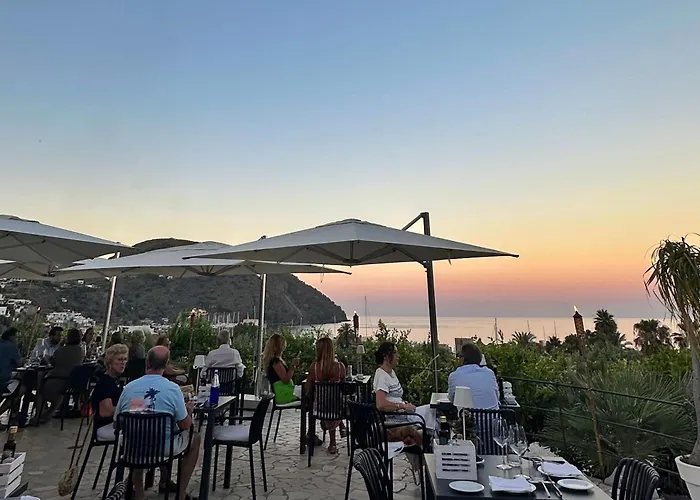 Lipari (Isola Lipari) Hotels With Amazing Views