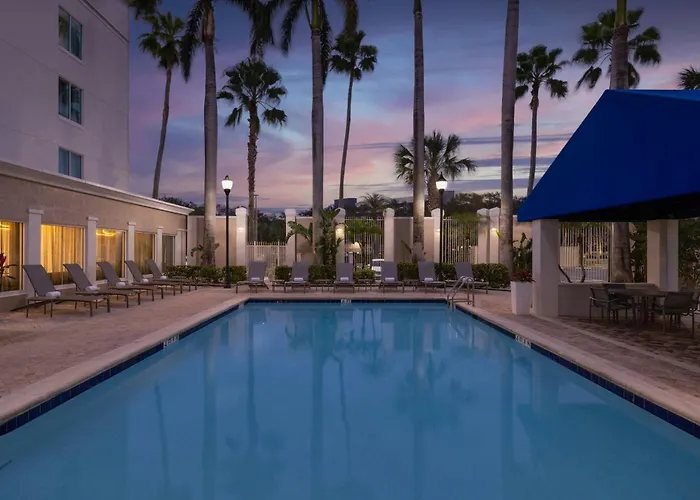Boca Raton hotels near Spanish River Park
