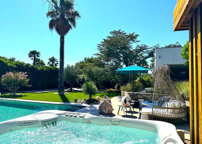 Balaruc-les-Bains Hotels With Amazing Views