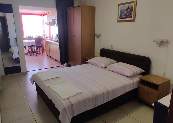 Senj (Lika-Senj) Hotels With Amazing Views