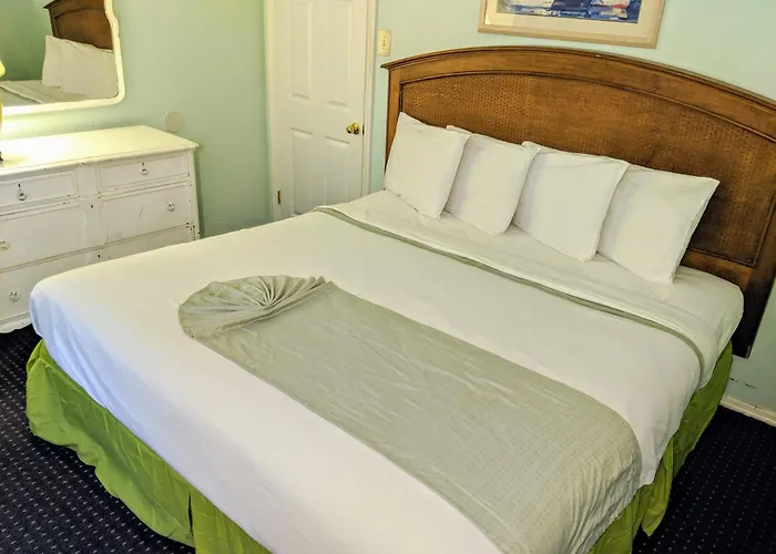 Wildwood hotels near Morey's Piers