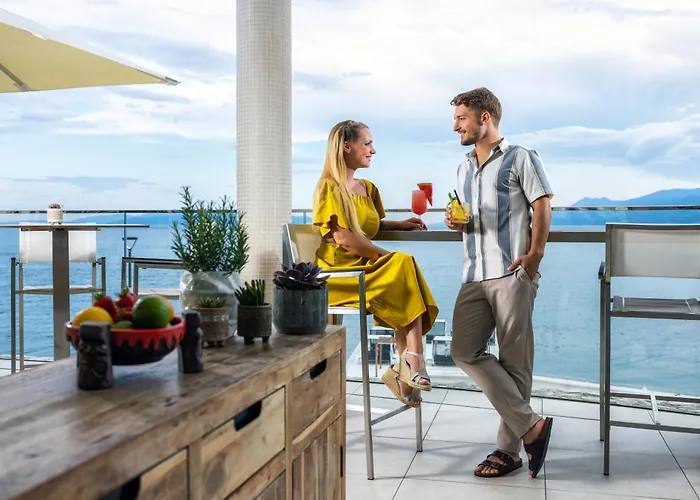 Rijeka Beach hotels