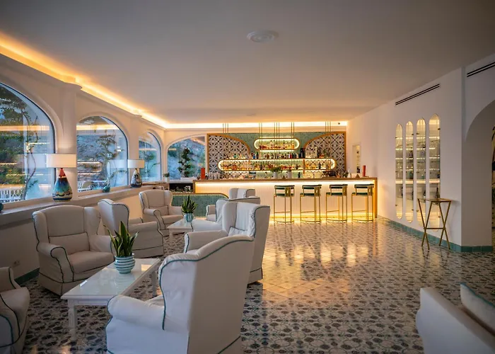 Praiano Hotels With Amazing Views