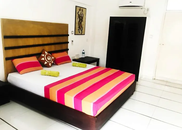 Negombo hotels near Dutch Fort