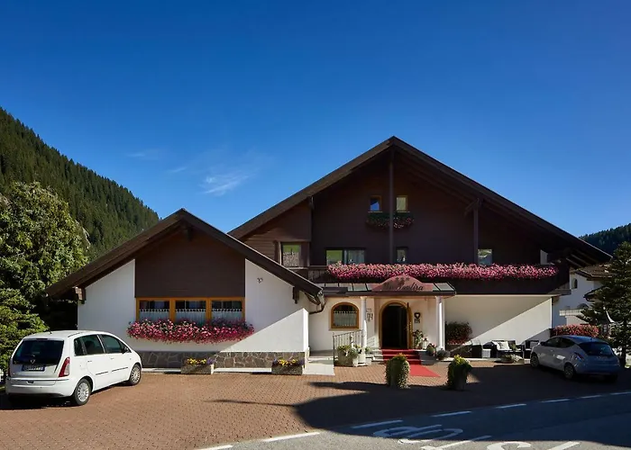 Corvara In Badia Hotels With Amazing Views