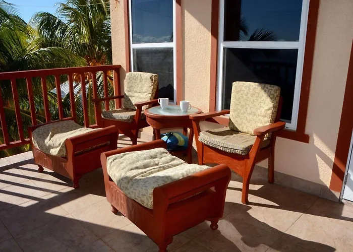 Placencia Hotels With Amazing Views