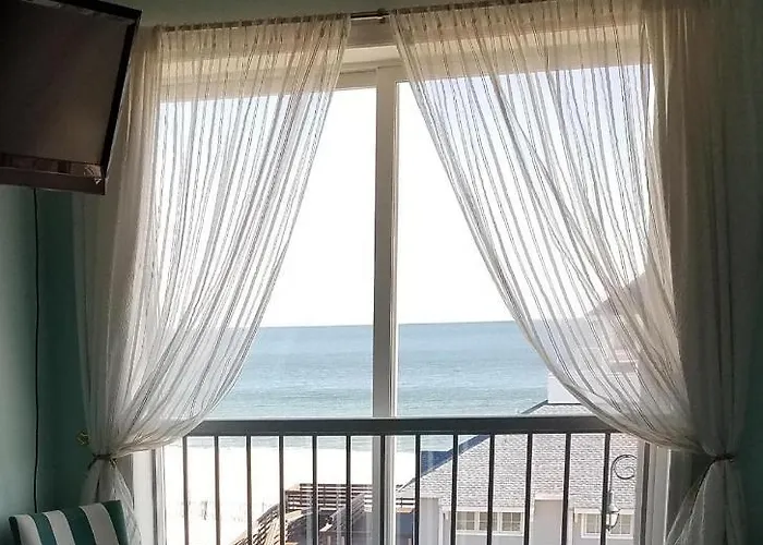 Belmar Beach hotels