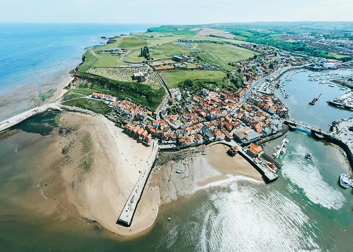 Whitby Beach hotels