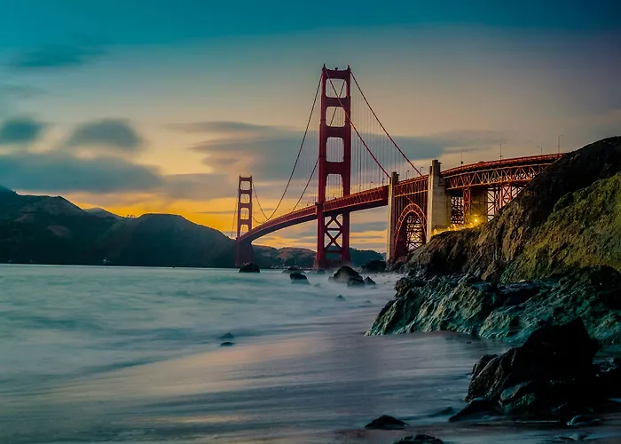 San Francisco hotels near Oracle Park