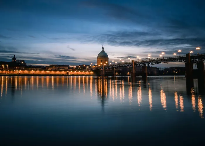 Toulouse hotels near Place du Capitole