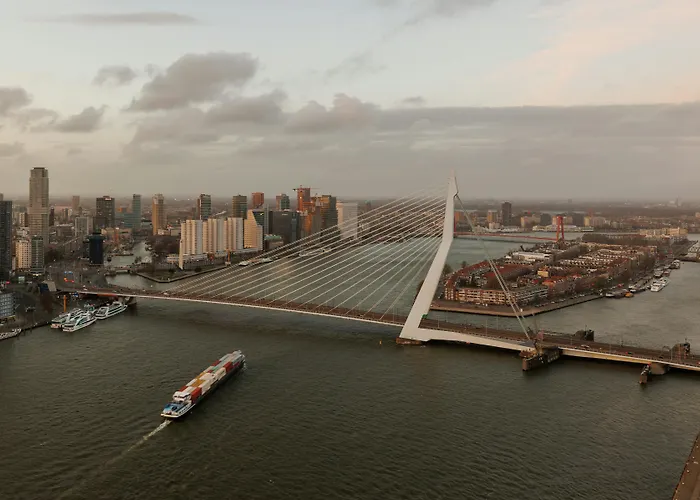 Rotterdam Hotels With Amazing Views